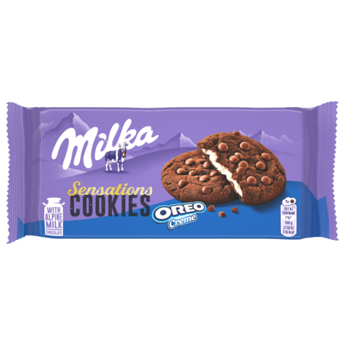 Milka Cookies Sensations Oreo Creme kakaós keksz tejcsokoládé darabokkal, vaníliás töltelékkel 156 g